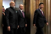 Байден отказался верить в успешное сближение России и Китая