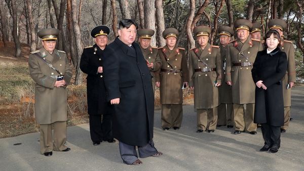 Ким Чен Ын решил привлечь армию к развитию деревни в КНДР<br />
