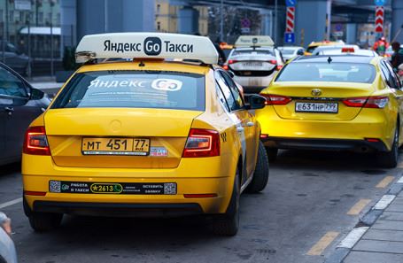 Минтранс предложил запретить таксистам работать более 12 часов