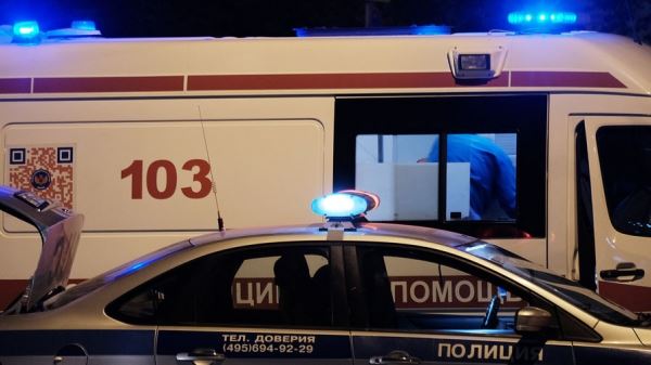 На Урале пешеход избил женщину-водителя за то, что она не включала поворотник 