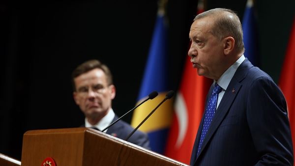 Представитель Эрдогана напомнил об открытости Турции в вопросе расширения НАТО<br />

